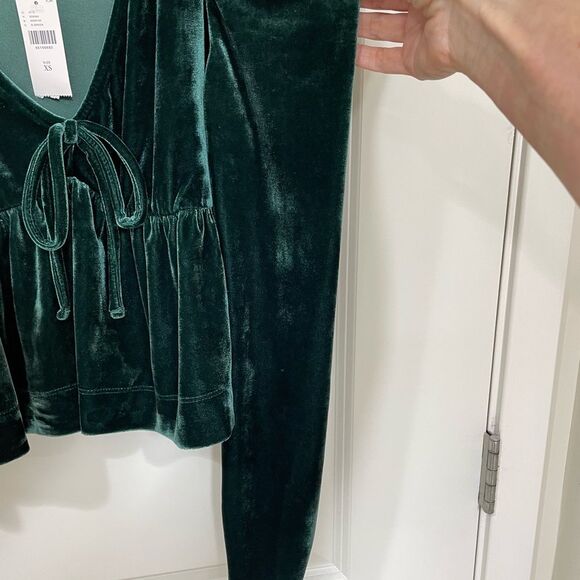 NWT Anthropologie Dark Green Maeve Velvet Babydoll top size XS - Picture 9 of 10
